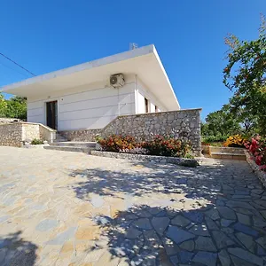 Redilka , Ksamil Albanien